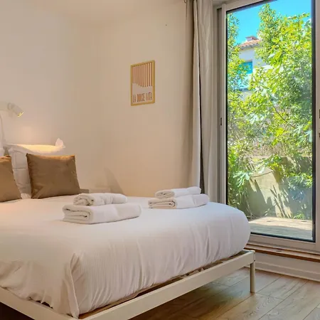 Le Cocon Ii - Private Garden Terrace - Parking